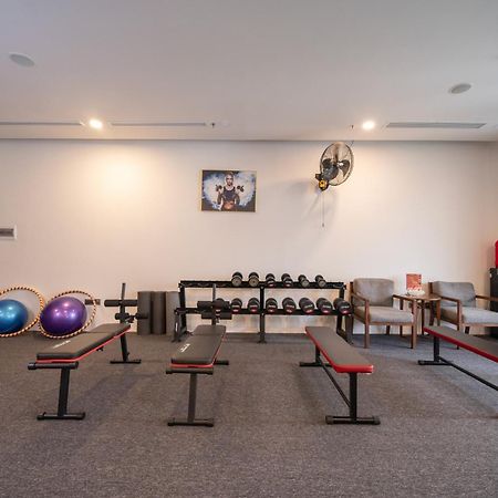 فندق سينا هوي المظهر الخارجي الصورة The gym at the hotel